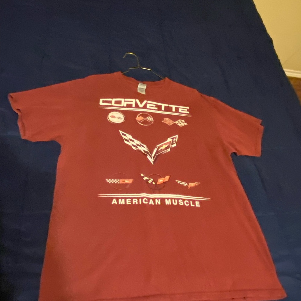 Mens Burgandy Corvette Tee Shirt